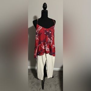 SOLD 👖👚 NWOT Tunic tank